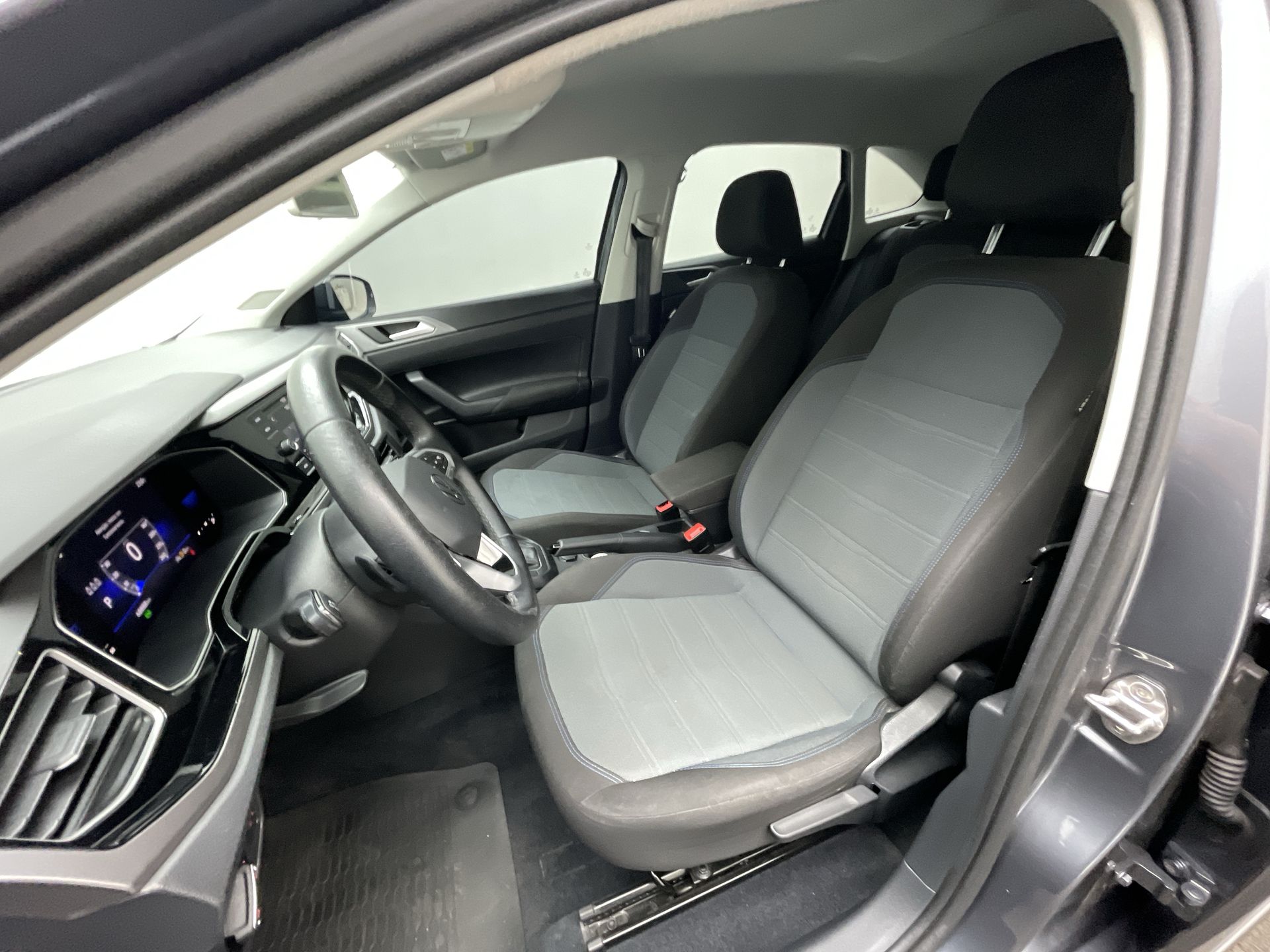 Nivus Comfortline 1.0 200 TSI Flex Aut.