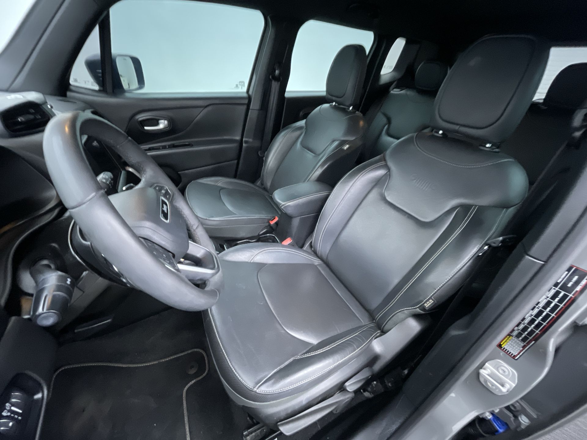 Jeep-RENEGADE-Renegade S T270 1.3 TB 4x4 Flex Aut.