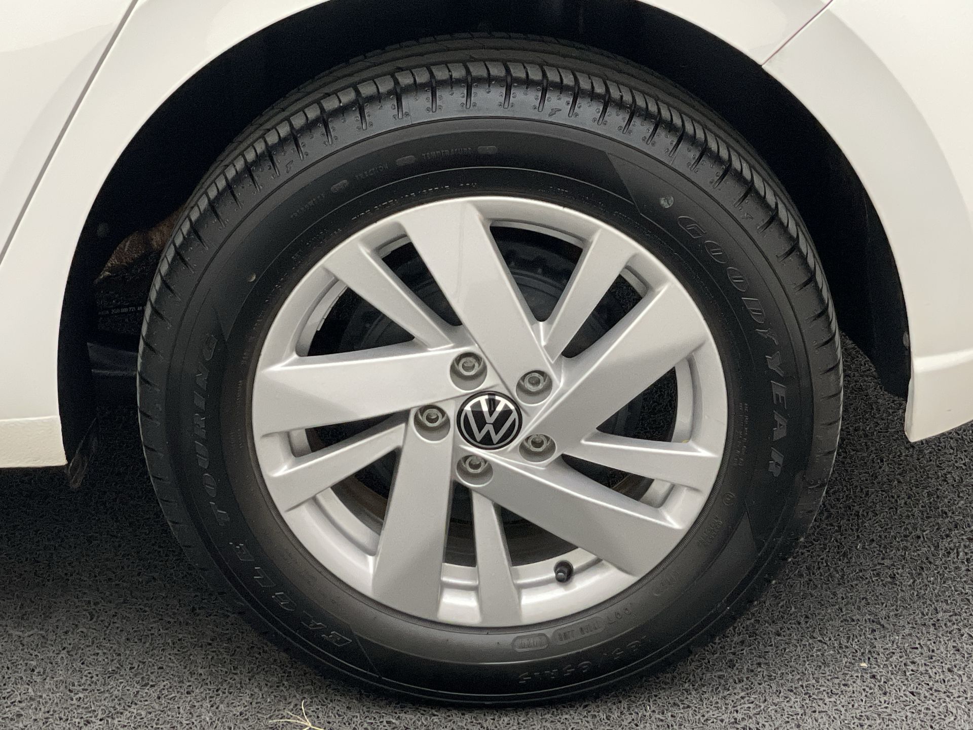Polo 1.0 TSI Flex 12V 5p