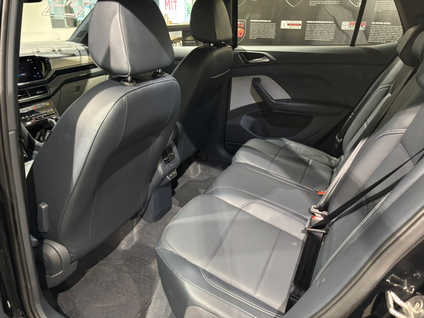 VW - Volkswagen-T-CROSS-1.4 250 TSI TOTAL FLEX HIGHLINE AUTOMÁTICO