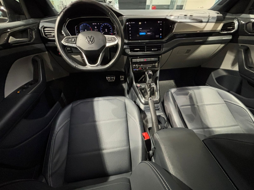 VW - Volkswagen-T-CROSS-1.4 250 TSI TOTAL FLEX HIGHLINE AUTOMÁTICO