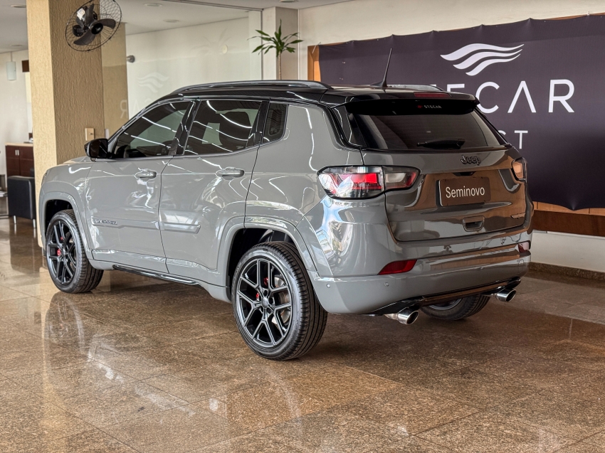 Jeep-COMPASS-2.0 HURRICANE 4 TURBO GASOLINA BLACKHAWK AT9
