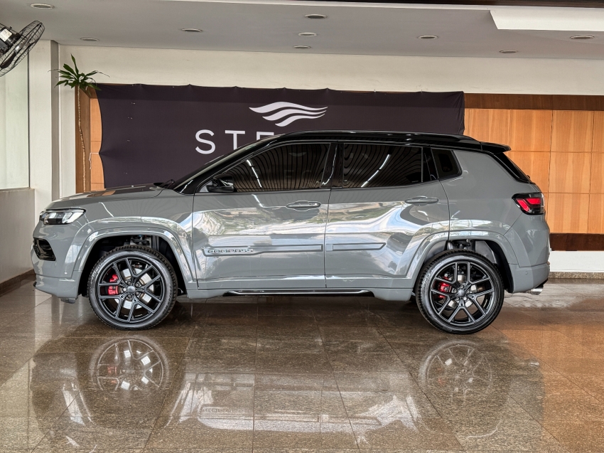 Jeep-COMPASS-2.0 HURRICANE 4 TURBO GASOLINA BLACKHAWK AT9
