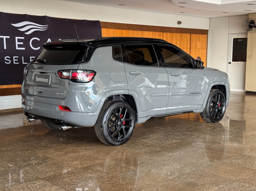 Jeep-COMPASS-2.0 HURRICANE 4 TURBO GASOLINA BLACKHAWK AT9