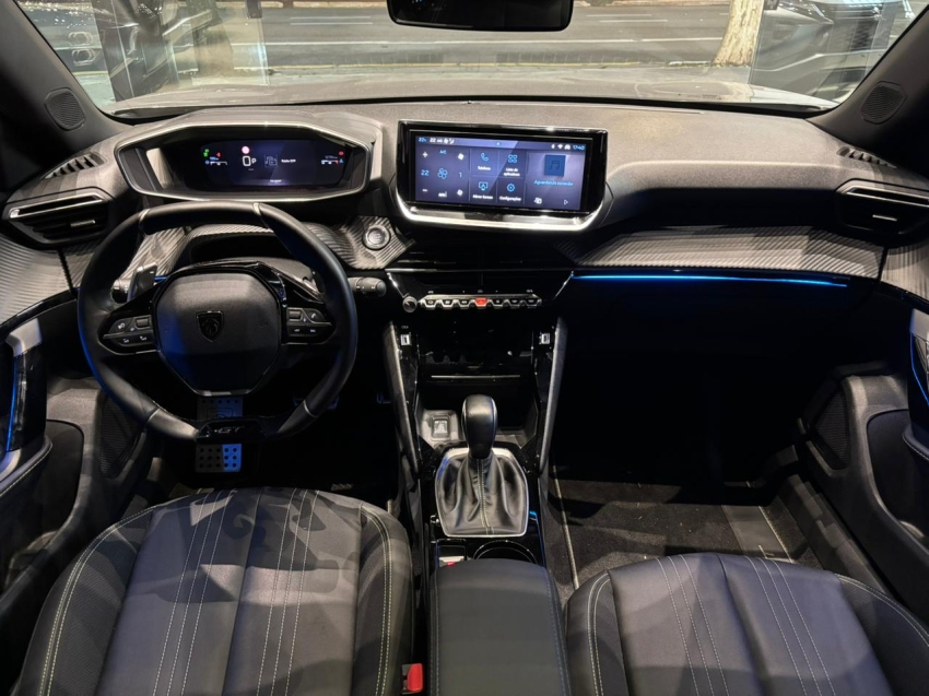 Peugeot-2008-1.0 TURBO 200 FLEX GT CVT
