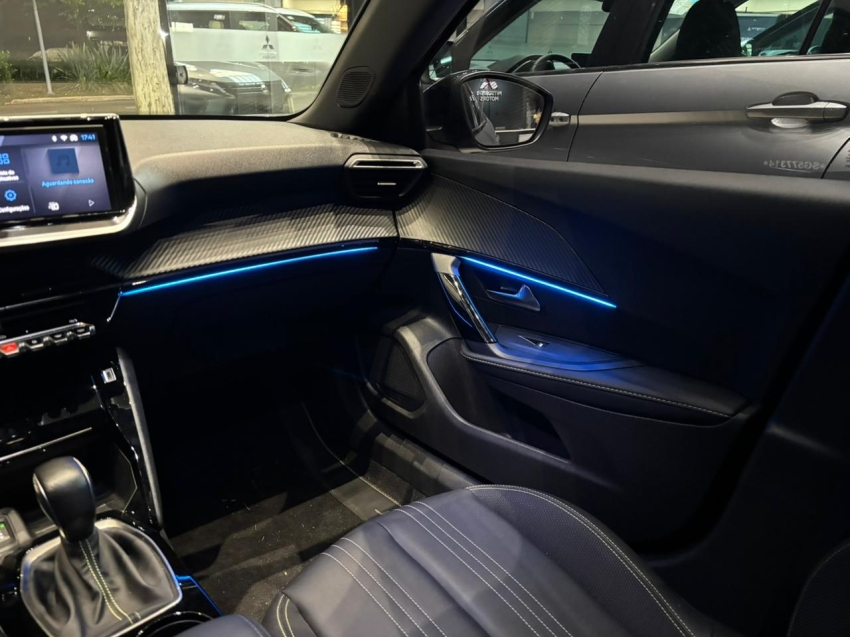Peugeot-2008-1.0 TURBO 200 FLEX GT CVT