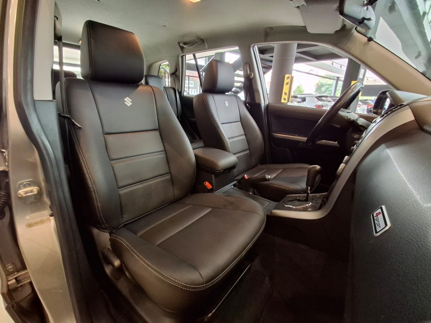 Suzuki-GRAND VITARA-2.0 4SPORT 4X2 16V GASOLINA 4P AUTOMÁTICO