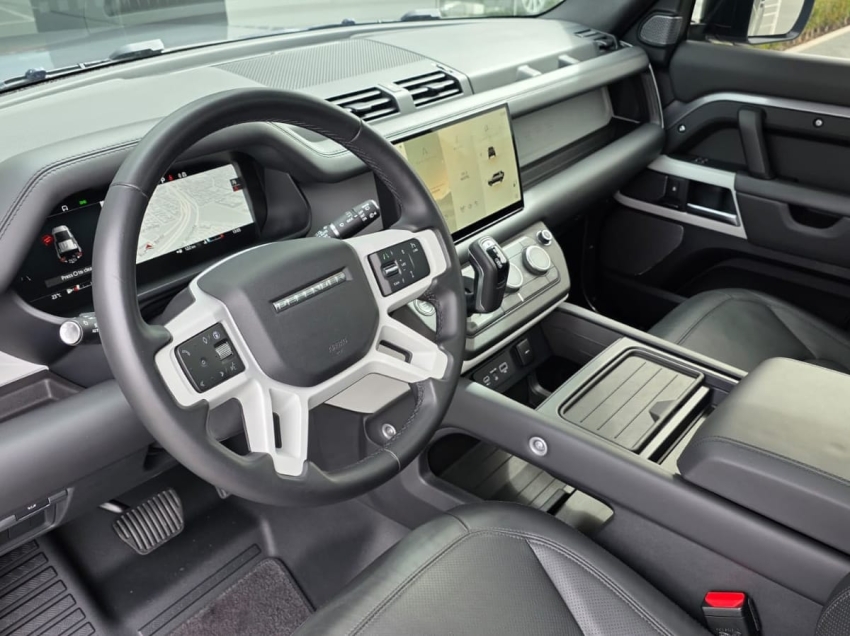 Land Rover-DEFENDER-3.0 D300 TURBO DIESEL MHEV 110 HSE AWD AUTOMÁTICO