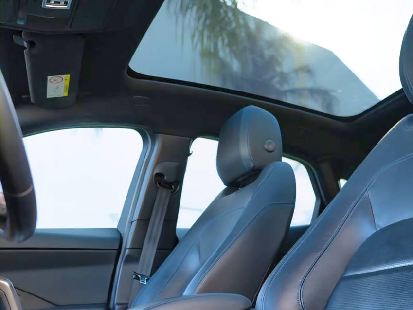 Jaguar-E-PACE-2.0 16V P250 FLEX R-DYNAMIC S AWD AUTOMÁTICO