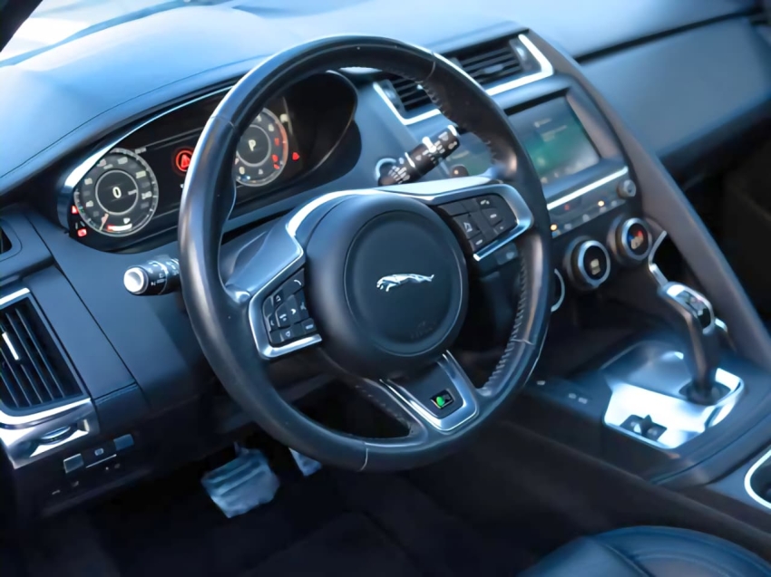 Jaguar-E-PACE-2.0 16V P250 FLEX R-DYNAMIC S AWD AUTOMÁTICO