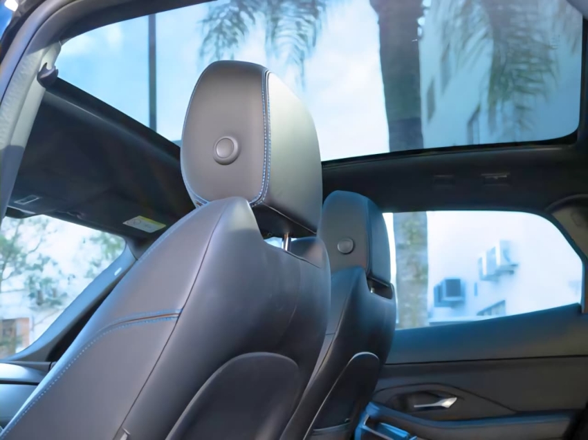 Jaguar-E-PACE-2.0 16V P250 FLEX R-DYNAMIC S AWD AUTOMÁTICO