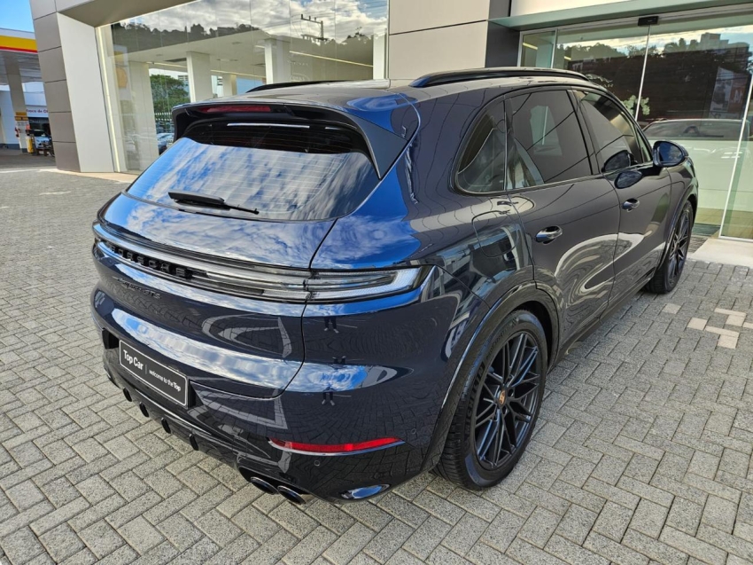 Porsche-CAYENNE-4.0 V8 GASOLINA GTS AWD TIPTRONIC S