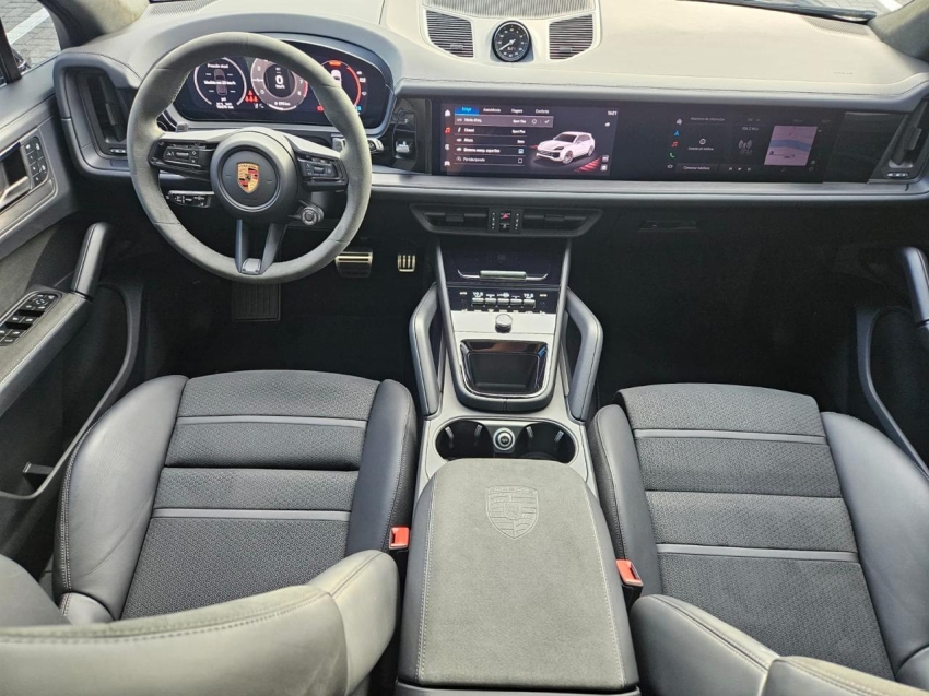 Porsche-CAYENNE-4.0 V8 GASOLINA GTS AWD TIPTRONIC S