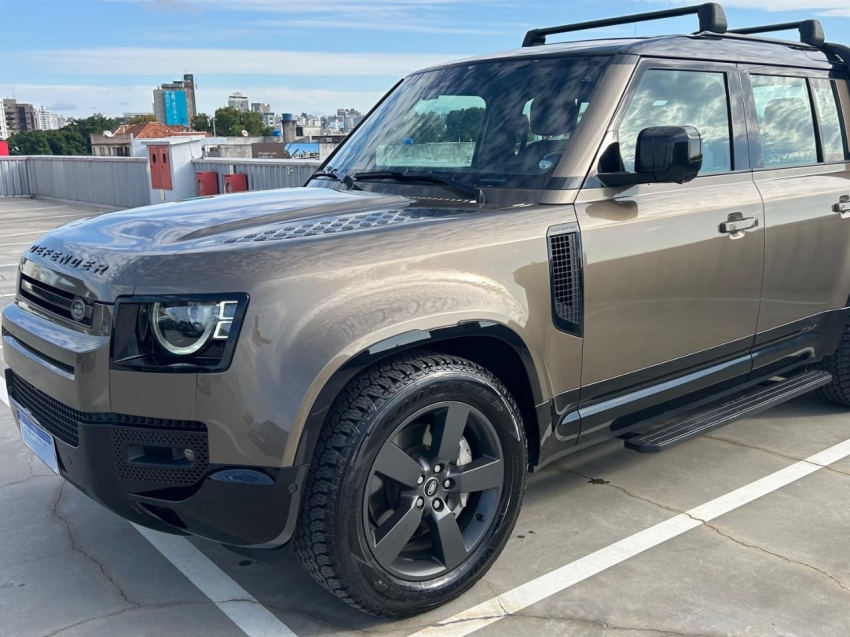 Land Rover-DEFENDER-3.0 D300 TURBO DIESEL MHEV 90 X-DYNAMIC HSE AWD AUTOMÁTICO