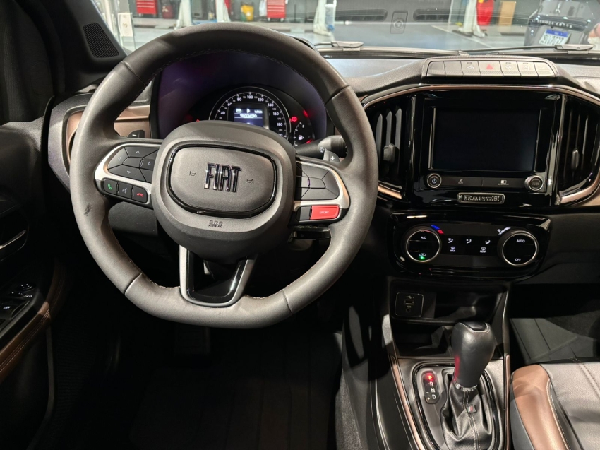 Fiat-STRADA-1.0 TURBO 200 FLEX RANCH CD CVT