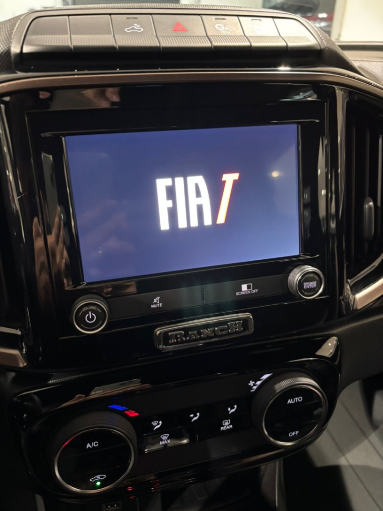 Fiat-STRADA-1.0 TURBO 200 FLEX RANCH CD CVT