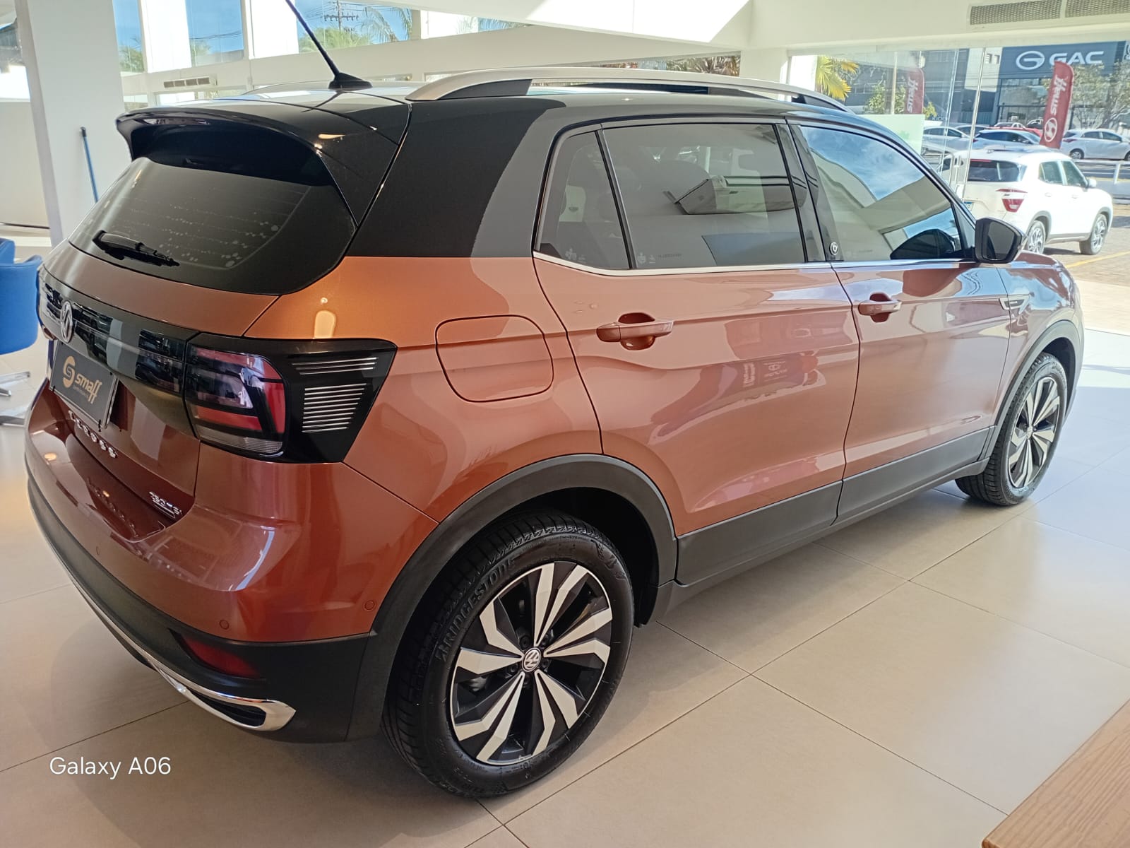 VW - Volkswagen-T-Cross-T-Cross Highline 1.4 TSI Flex 16V 5p Aut
