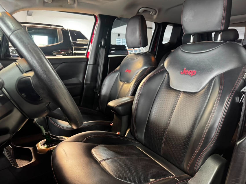 Jeep-RENEGADE-1.8 16V FLEX 4P AUTOMÁTICO