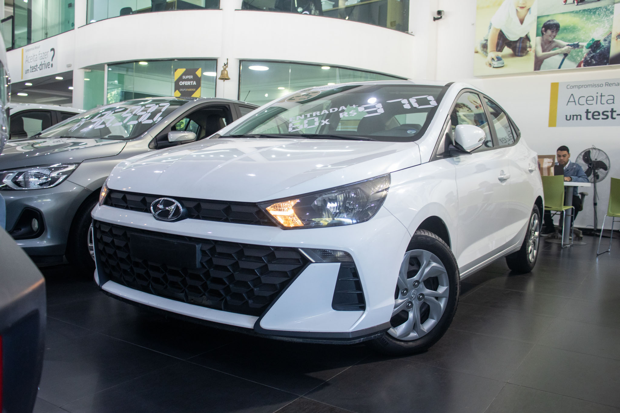 Hyundai-HB20S-HB20S Comfort Plus 1.0 Flex 12V Mec.
