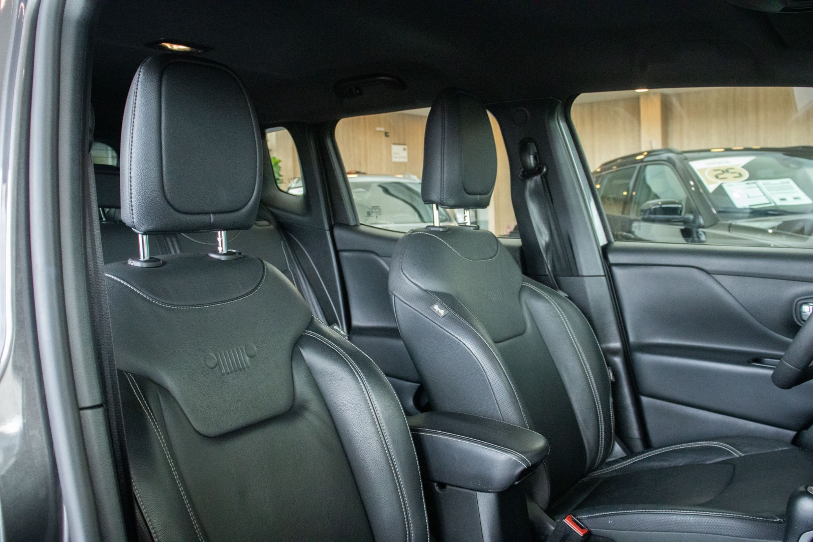 Jeep-RENEGADE-Renegade S T270 1.3 TB 4x4 Flex Aut.
