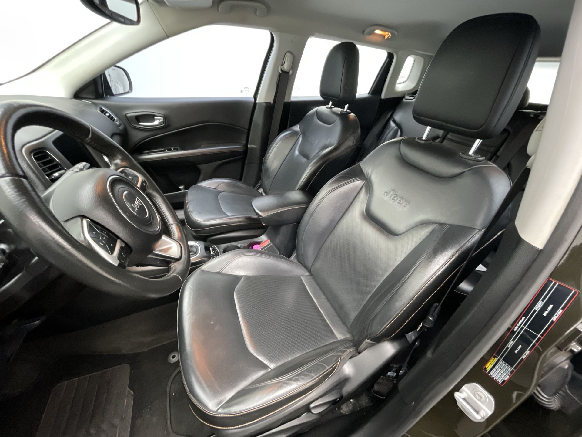 Jeep-COMPASS-COMPASS LONGITUDE 2.0 4x2 Flex 16V Aut.