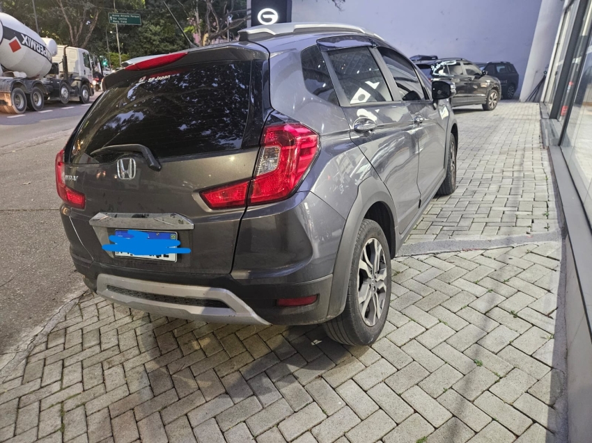 Honda-WR-V-1.5 16V FLEXONE EXL CVT