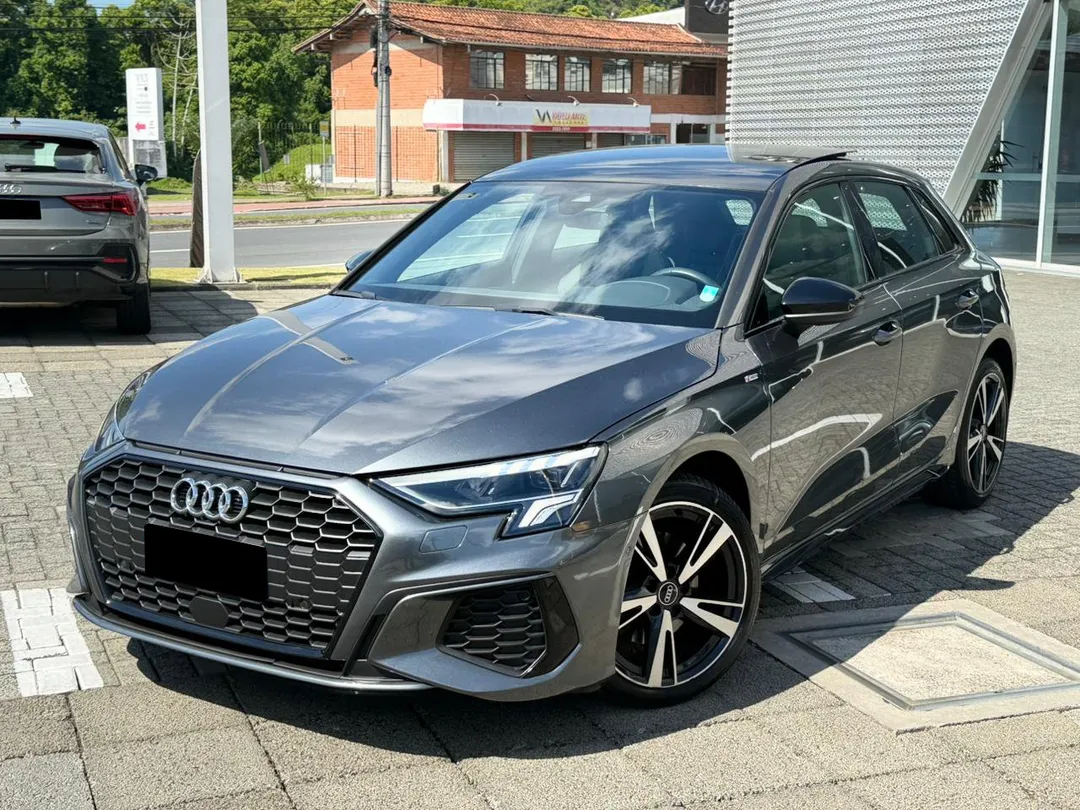 audi a3 a3 sportb. perf. black 2.0 s-tron.(hib.)