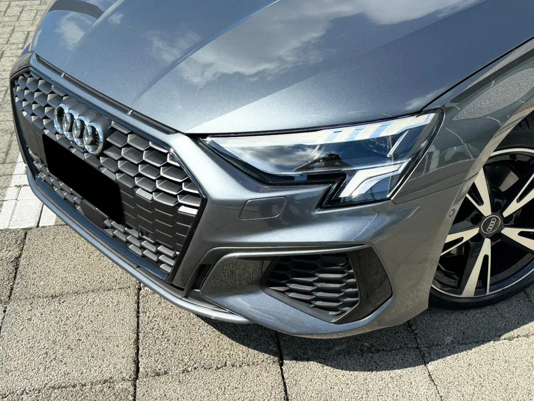 audi a3 a3 sportb. perf. black 2.0 s-tron.(hib.)