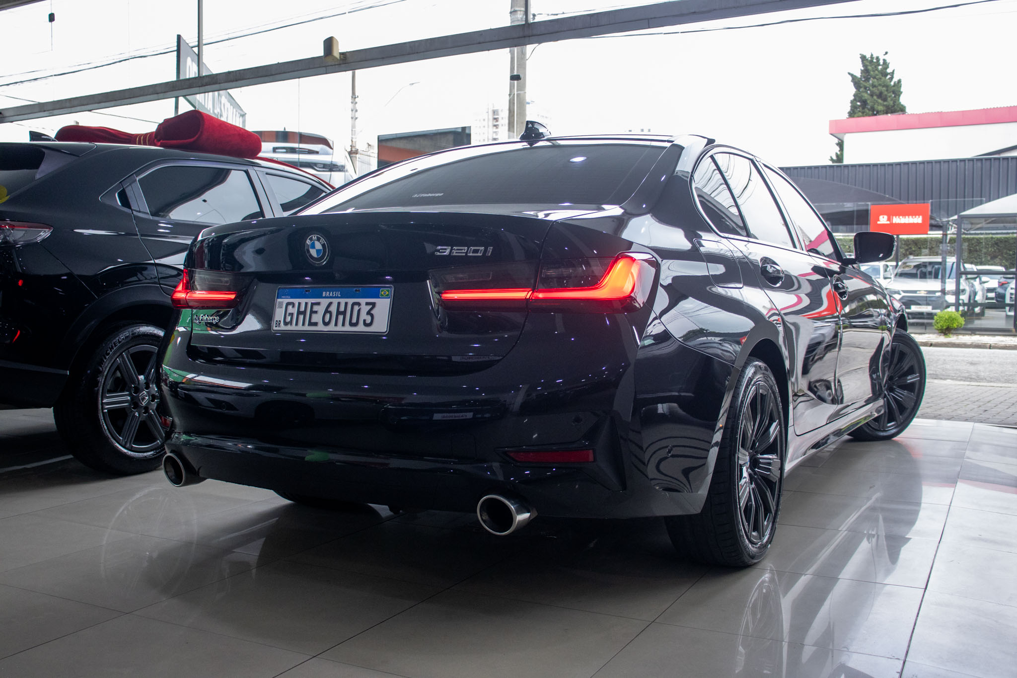 BMW-320i-320I GP FLEX