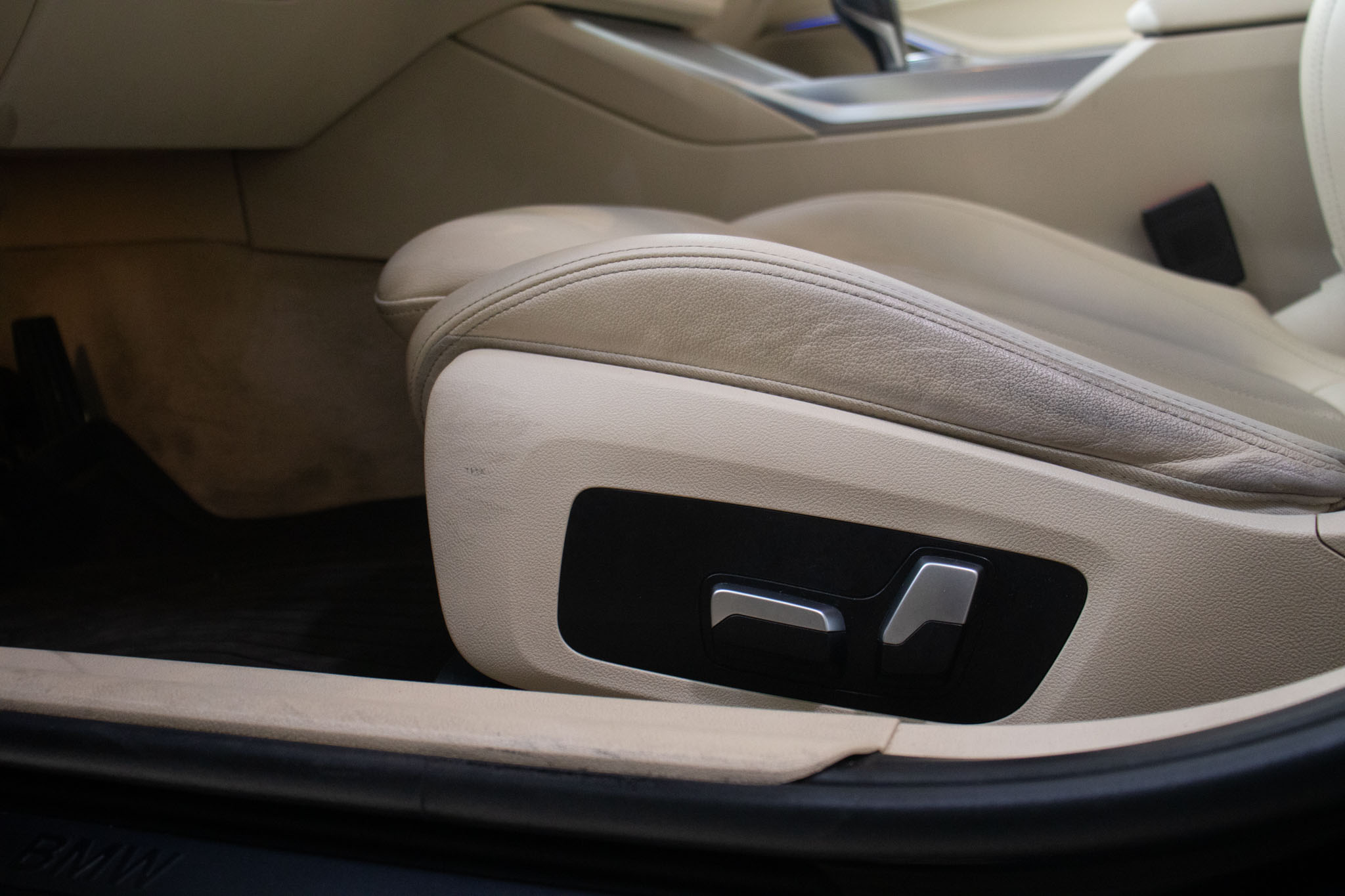 BMW-320i-320I GP FLEX