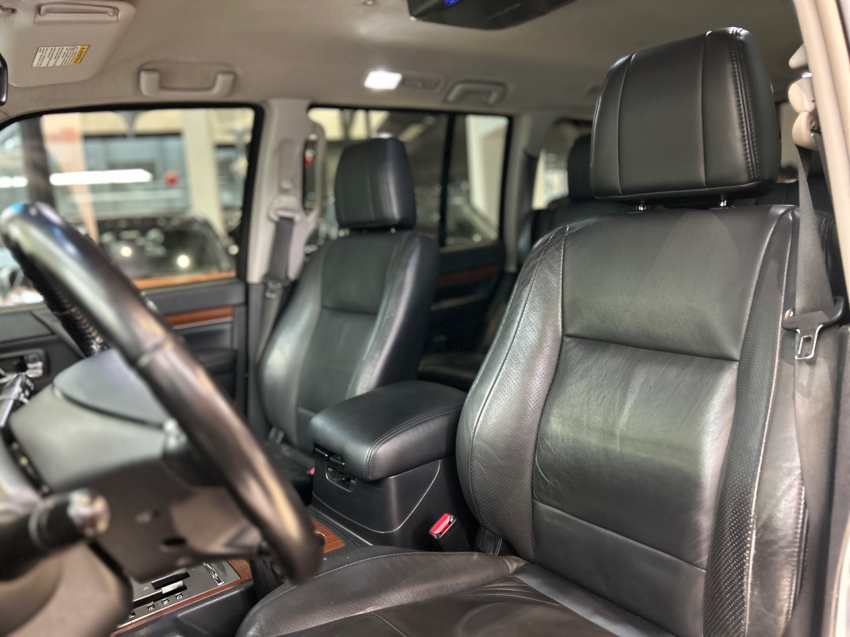Mitsubishi-PAJERO FULL-3.8 HPE 4X4 V6 24V GASOLINA 4P AUTOMÁTICO