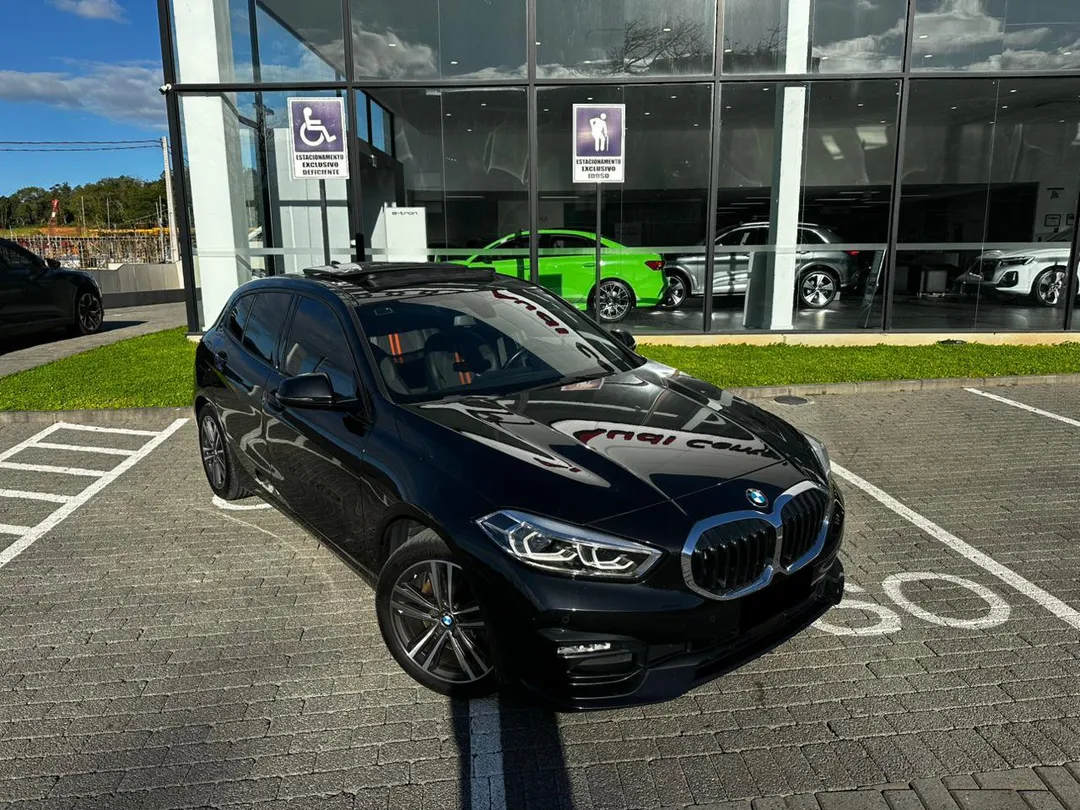 BMW-118i-118i Sport 1.5 TB 12V Aut. 5p