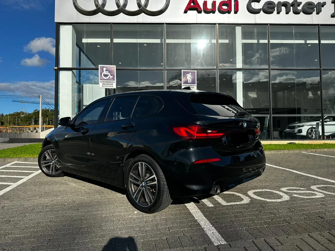 BMW-118i-118i Sport 1.5 TB 12V Aut. 5p