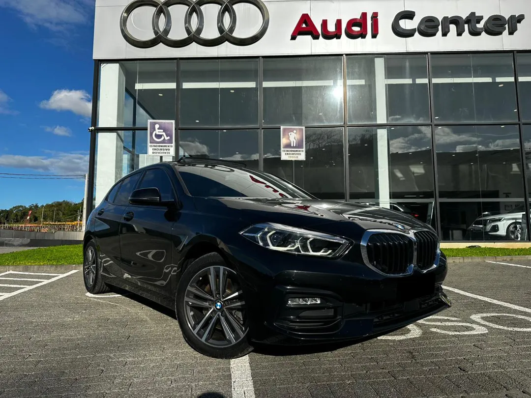 BMW-118i-118i Sport 1.5 TB 12V Aut. 5p