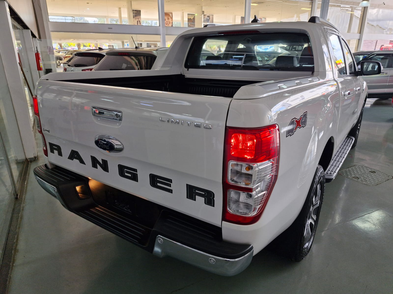 Ford-RANGER-Ranger Limited 3.2 4x4 CD Diesel Aut.