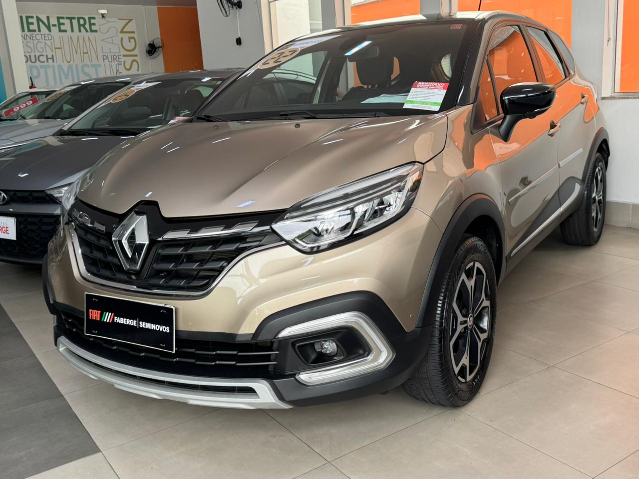 Renault-CAPTUR-CAPTUR Iconic 1.3 TB 16V Flex 5p Aut.
