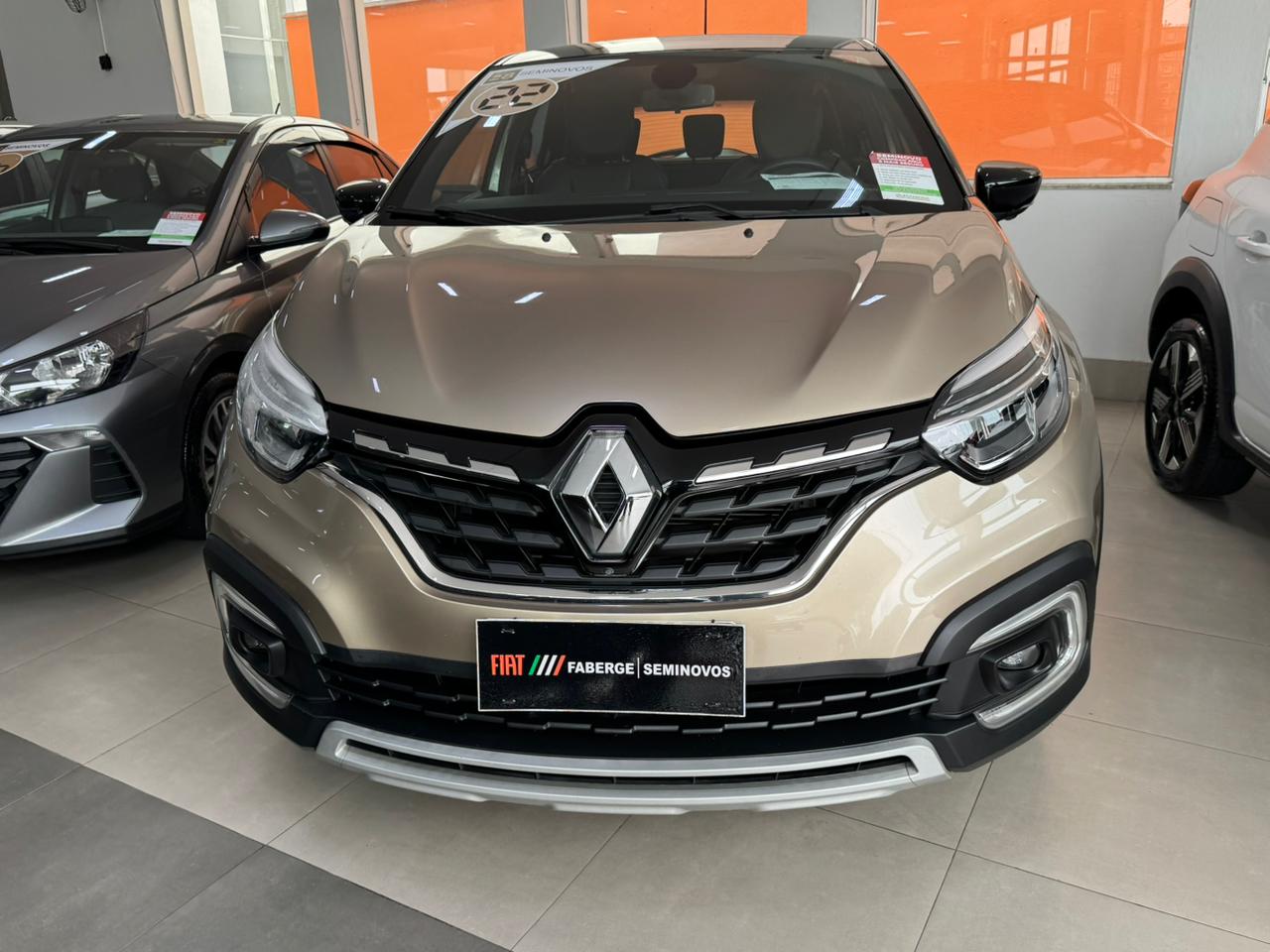 Renault-CAPTUR-CAPTUR Iconic 1.3 TB 16V Flex 5p Aut.
