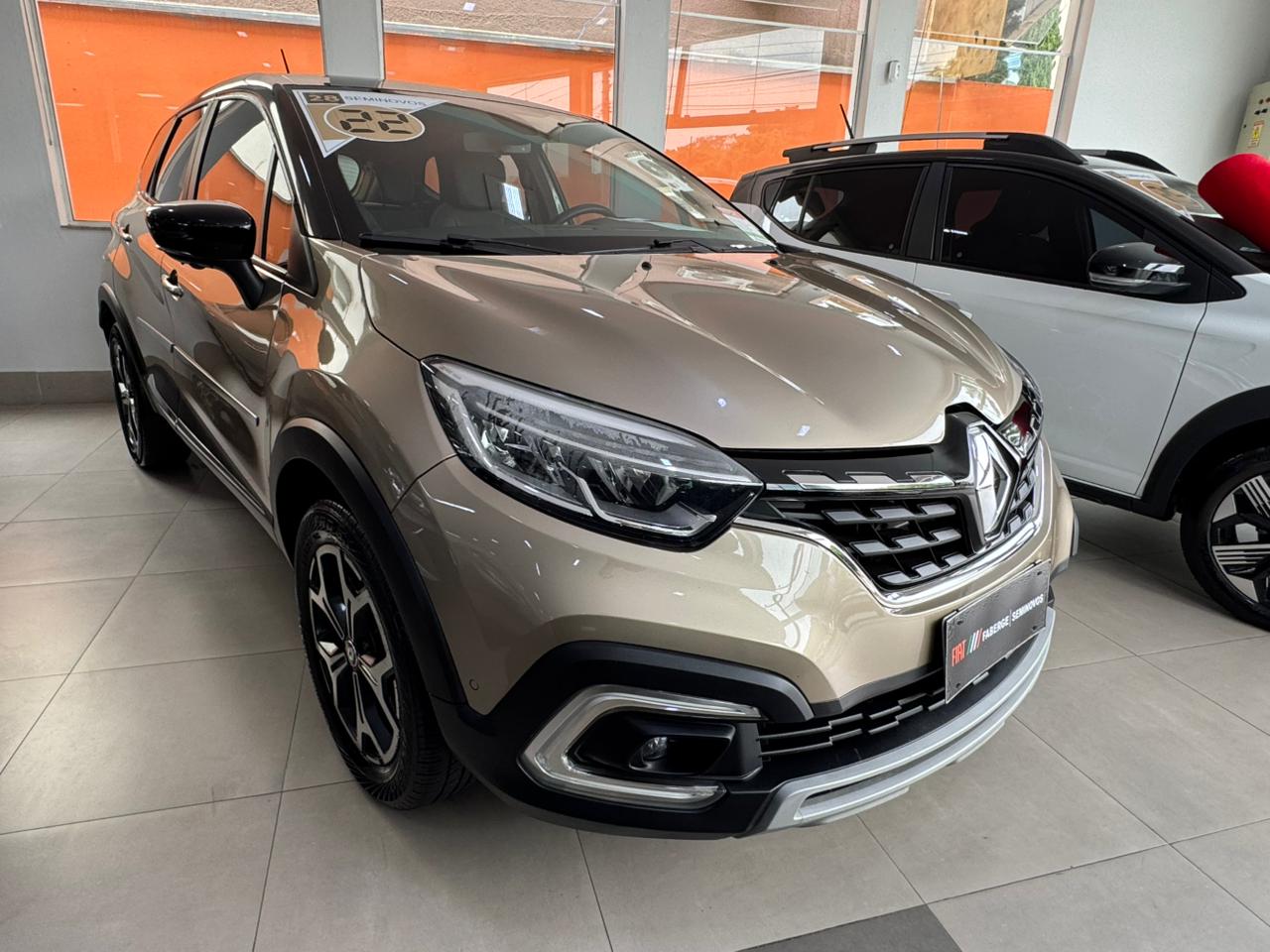 Renault-CAPTUR-CAPTUR Iconic 1.3 TB 16V Flex 5p Aut.