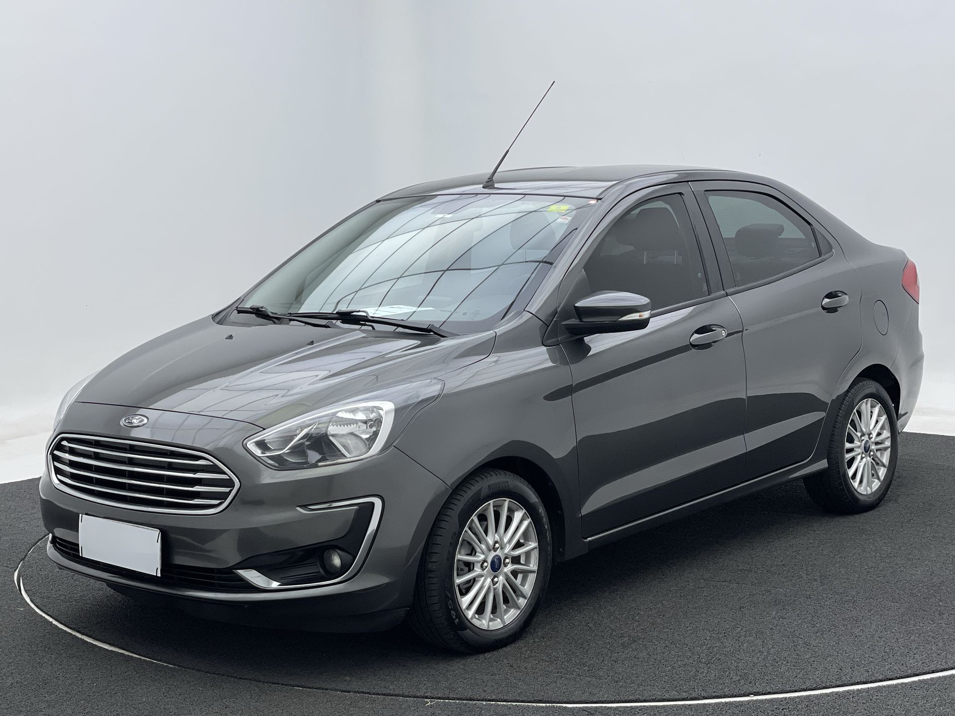 Ka 1.5 Sedan TITANIUM 12V Flex 4p Aut.
