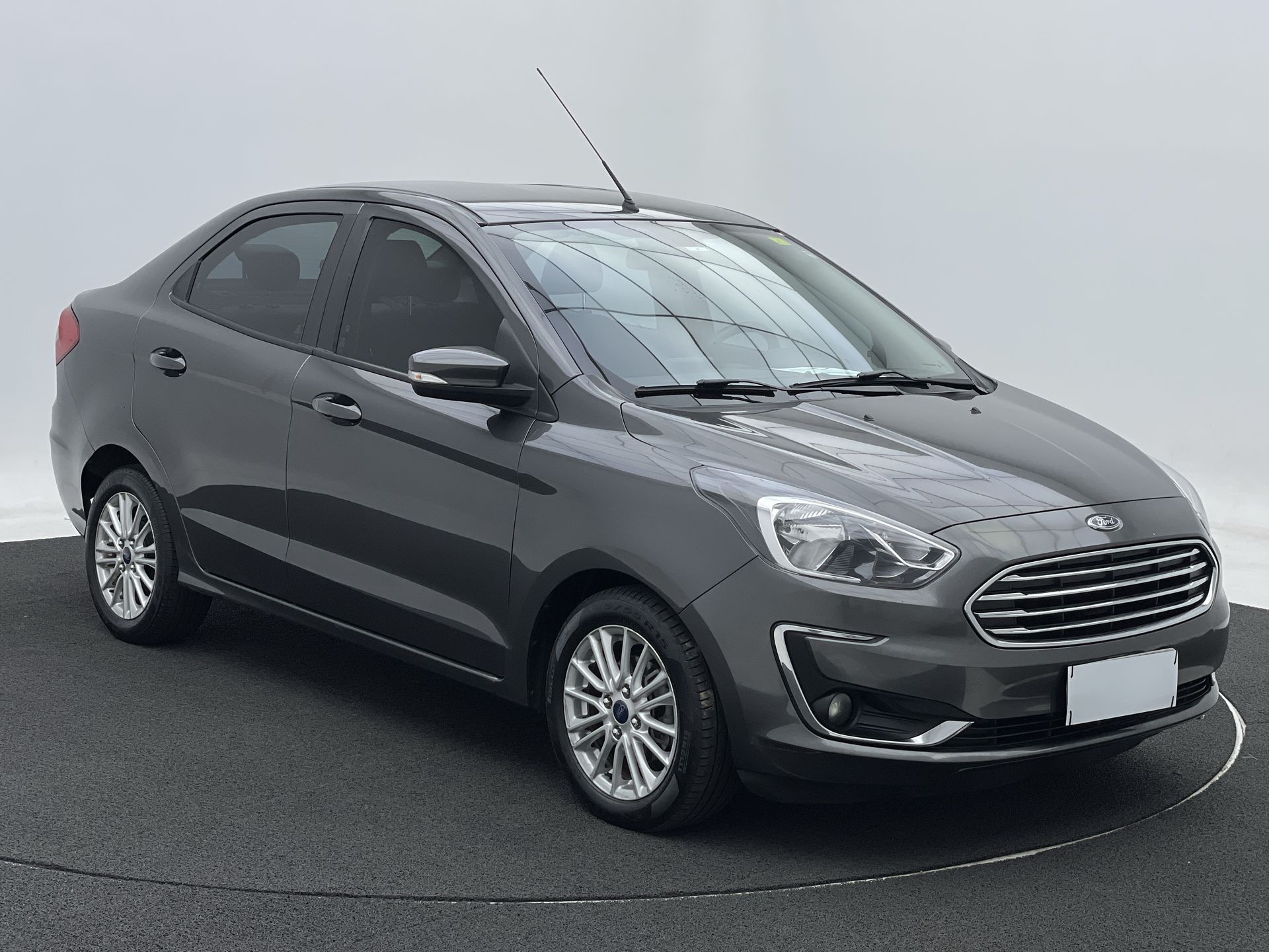 Ka 1.5 Sedan TITANIUM 12V Flex 4p Aut.