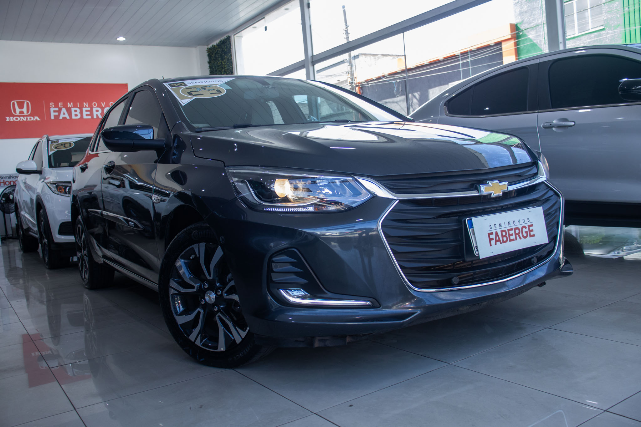 GM - Chevrolet-ONIX-ONIX HATCH PREM. 1.0 12V TB Flex 5p Aut.