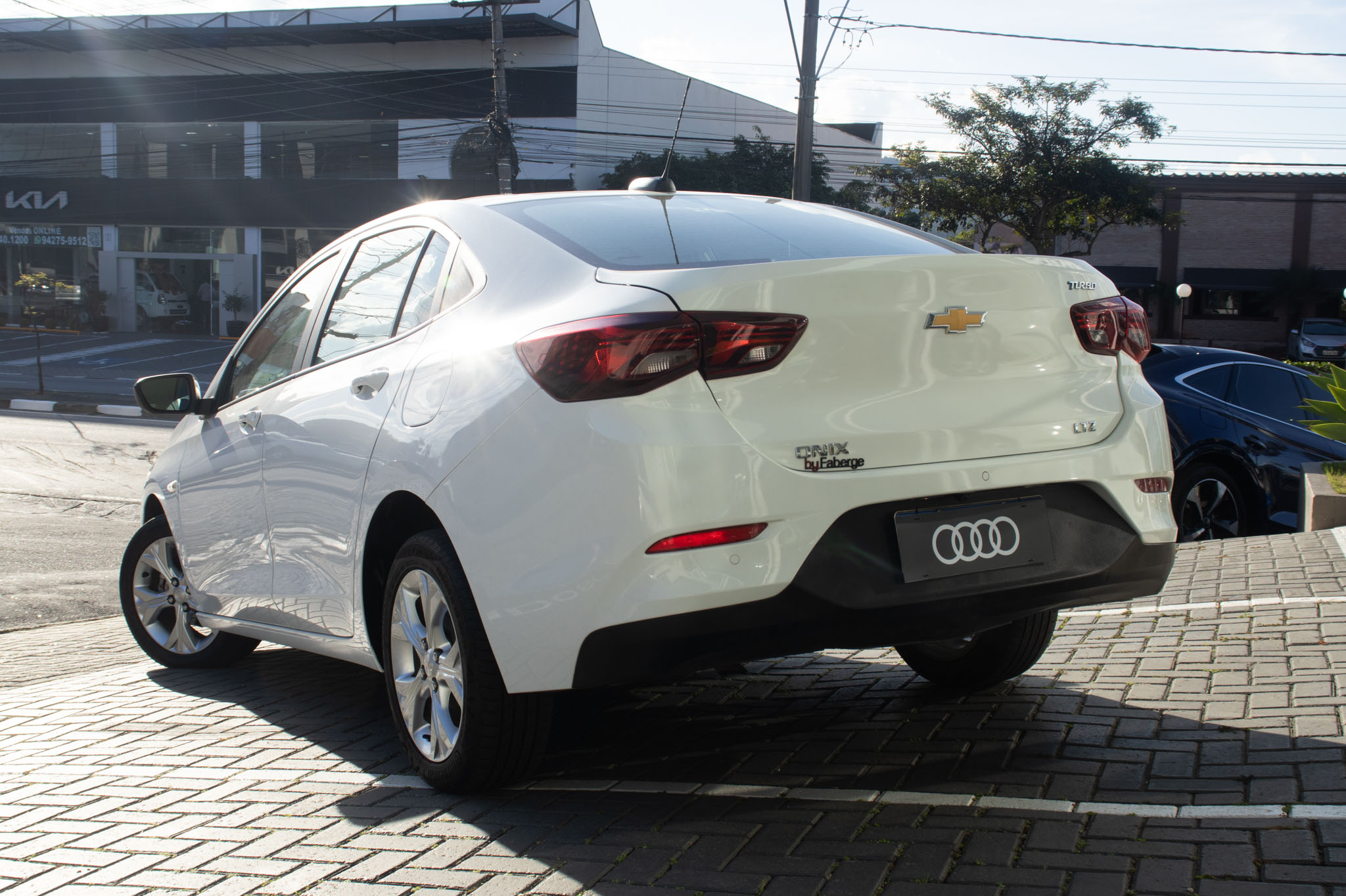 GM - Chevrolet-ONIX-ONIX SEDAN Plus LTZ 1.0 12V TB Flex Aut.