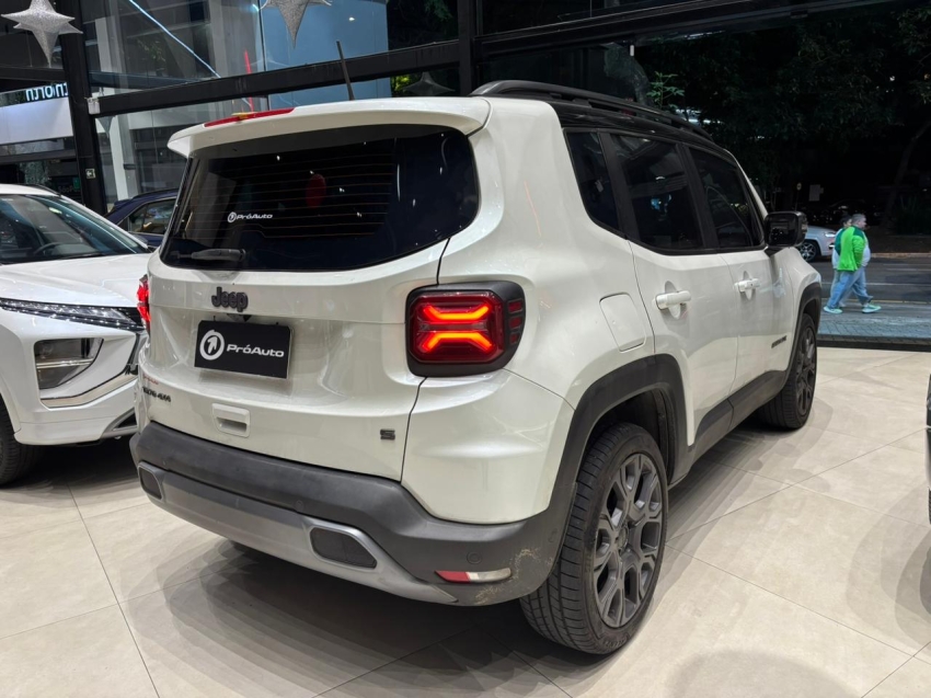 Jeep-RENEGADE-1.3 T270 TURBO FLEX S 4X4 AT9
