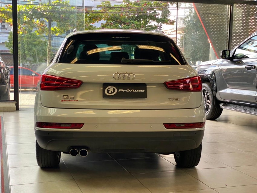 Audi-Q3-1.4 TFSI AMBIENTE GASOLINA 4P S TRONIC