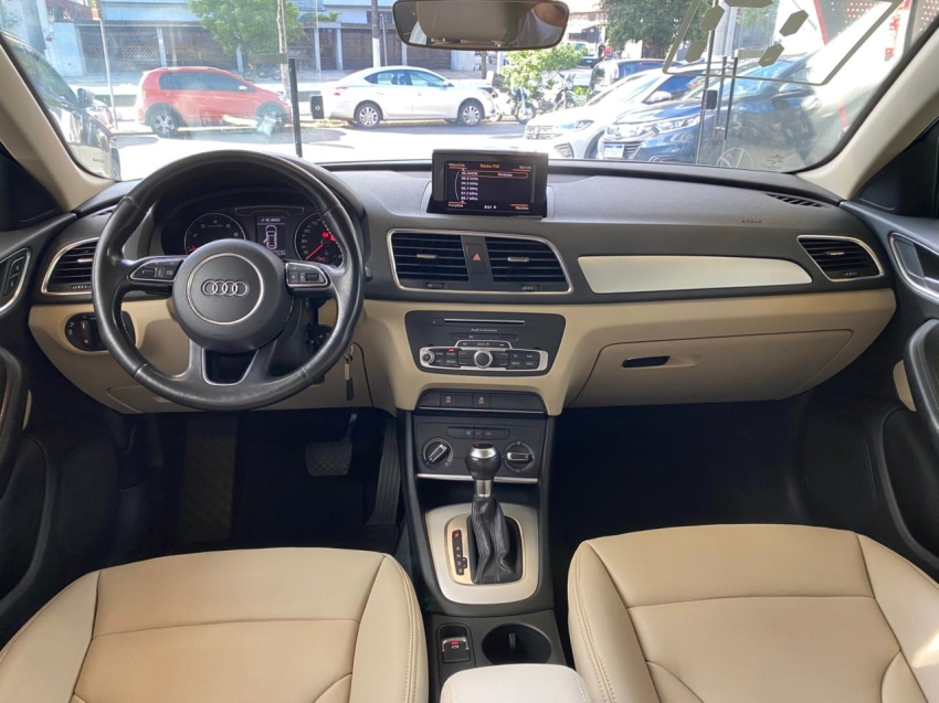 Audi-Q3-1.4 TFSI AMBIENTE GASOLINA 4P S TRONIC