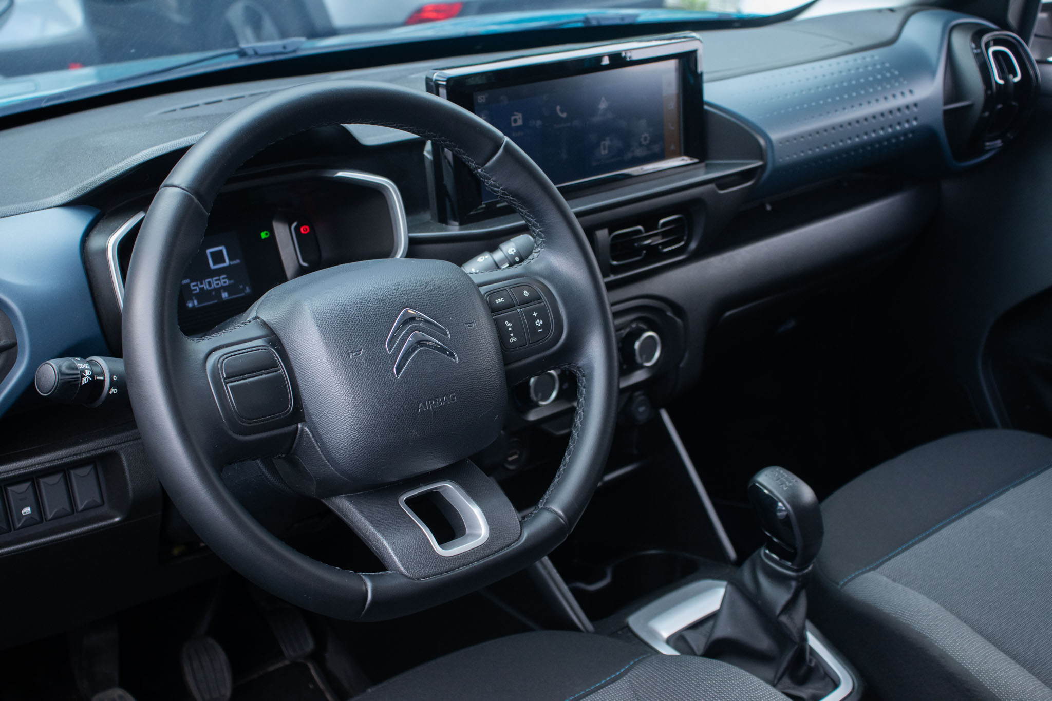 Citroën-C3-C3 First Edition 1.0 Flex 6V 5p Mec.