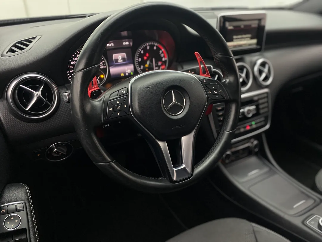 MERCEDES-BENZ-CLASSE-CLASSE A 200 1.6 TB/FLEX AUT.