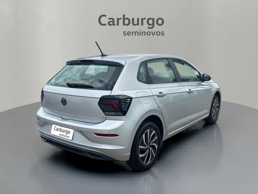 Volkswagen-POLO-1.0 170 TSI HIGHLINE AUTOMÁTICO