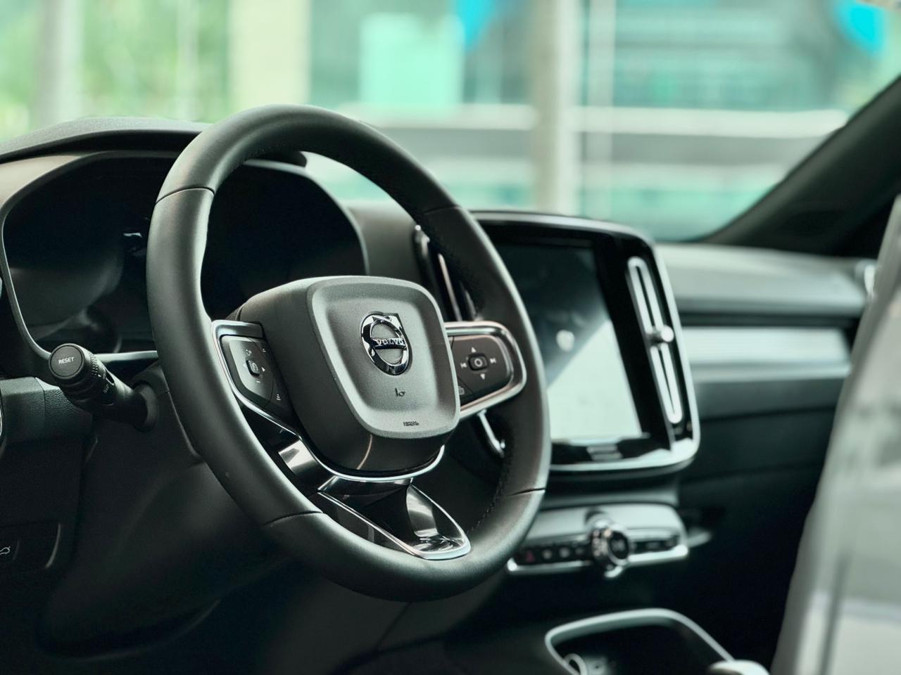 Volvo-EX40-EX40 Plus P6 (Elétrico)