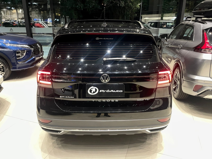VW - Volkswagen-T-CROSS-1.0 200 TSI TOTAL FLEX COMFORTLINE AUTOMÁTICO